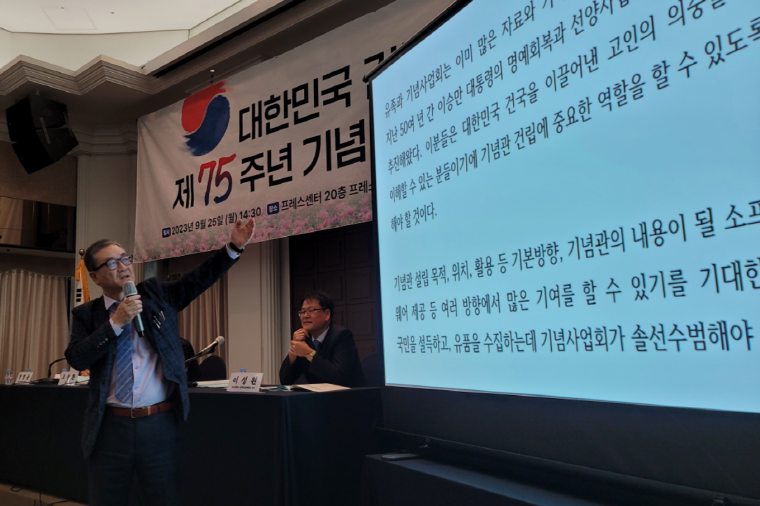 이주천[크기변환] 1.png