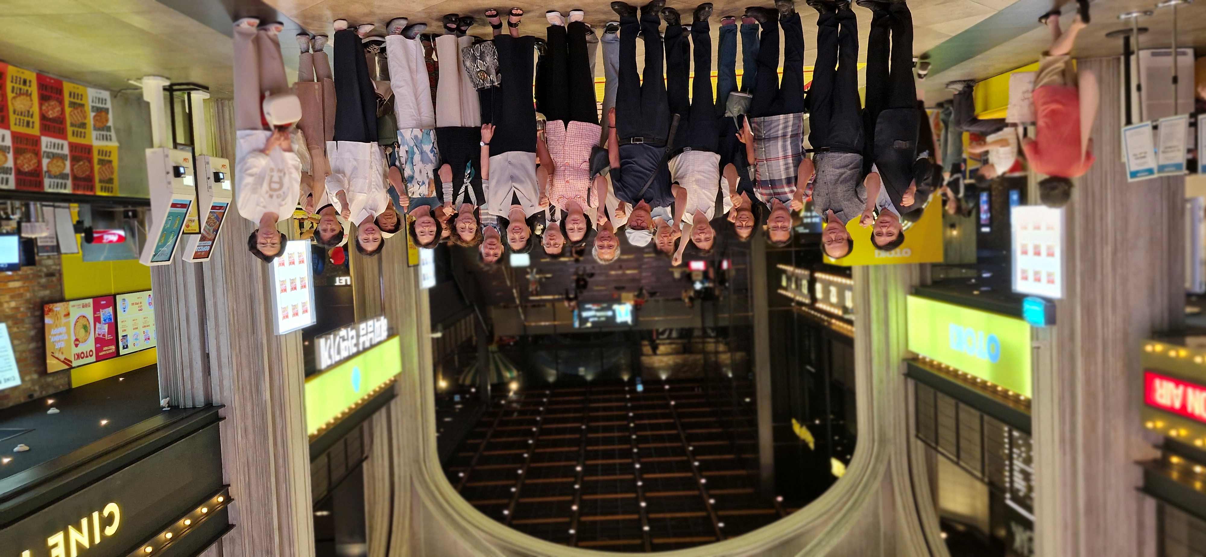 단체관람 후 기념사진-크기조절.jpg